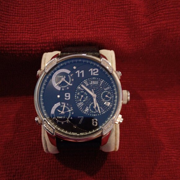 JBW's Men's Watch J624lb - Rarely Worn - Picture 5 of 6